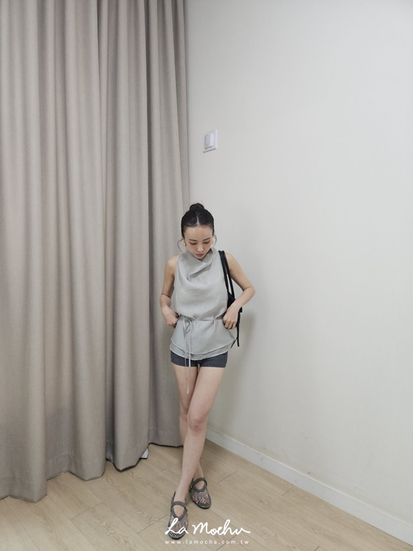 腰綁繩削肩垂領天絲上衣
